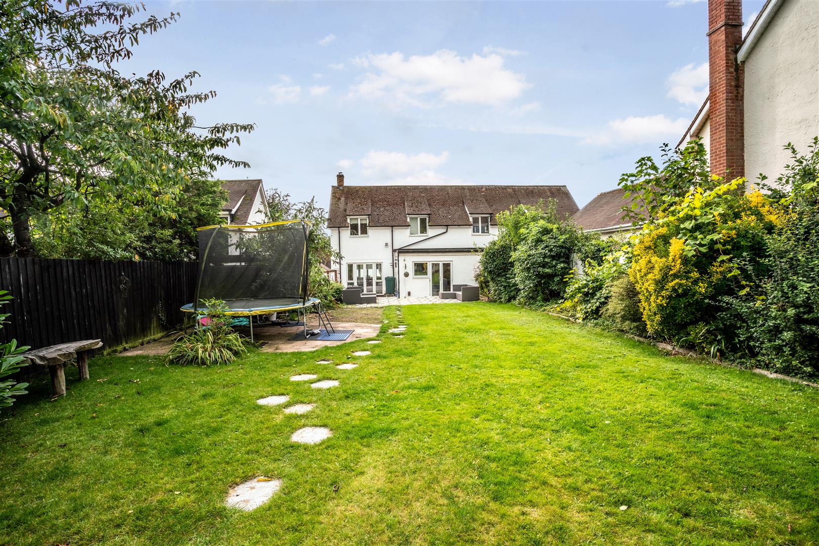 Catmere End, Saffron Walden Prestige & Village